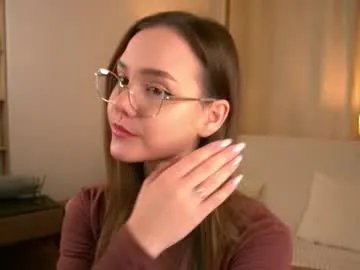 sara_whooops — Goal: Hi! Good to see you! #teen #shy #18 #young #bigass [25 tokens remaining]