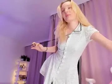 tiffy_fox on Chaturbate