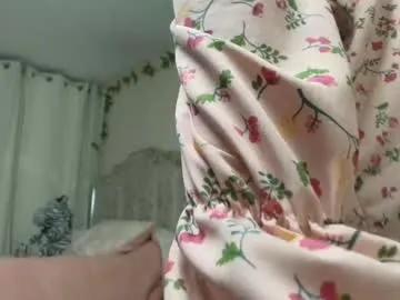 tomoe_b — show the flower in doggy [617 tokens left] Hi, I'm Lea. #latinoMy body is #skinny and #smalltits  I like #teasing,You can play with my #lovense