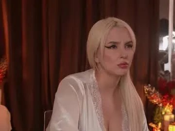 victoriamorrone on Chaturbate