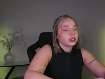 viollasinzz — SHOW MY BIG BOOOBSS [330 tokens left] #blonde #saliva #daddy #blowjob #deepthroat