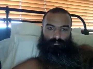 woof_wolf37 on Chaturbate