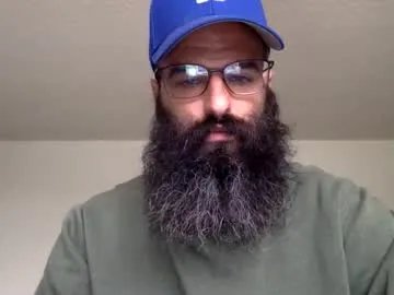 woof_wolf37 on Chaturbate