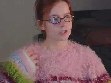 wow_luvng — hi..  i miss u sooo much;)  make me cum with tip - 38/99/160 - Goal: zoom cameltoe [111 tokens left] #shy #hairy #puffynipples #pantyhose #redhead