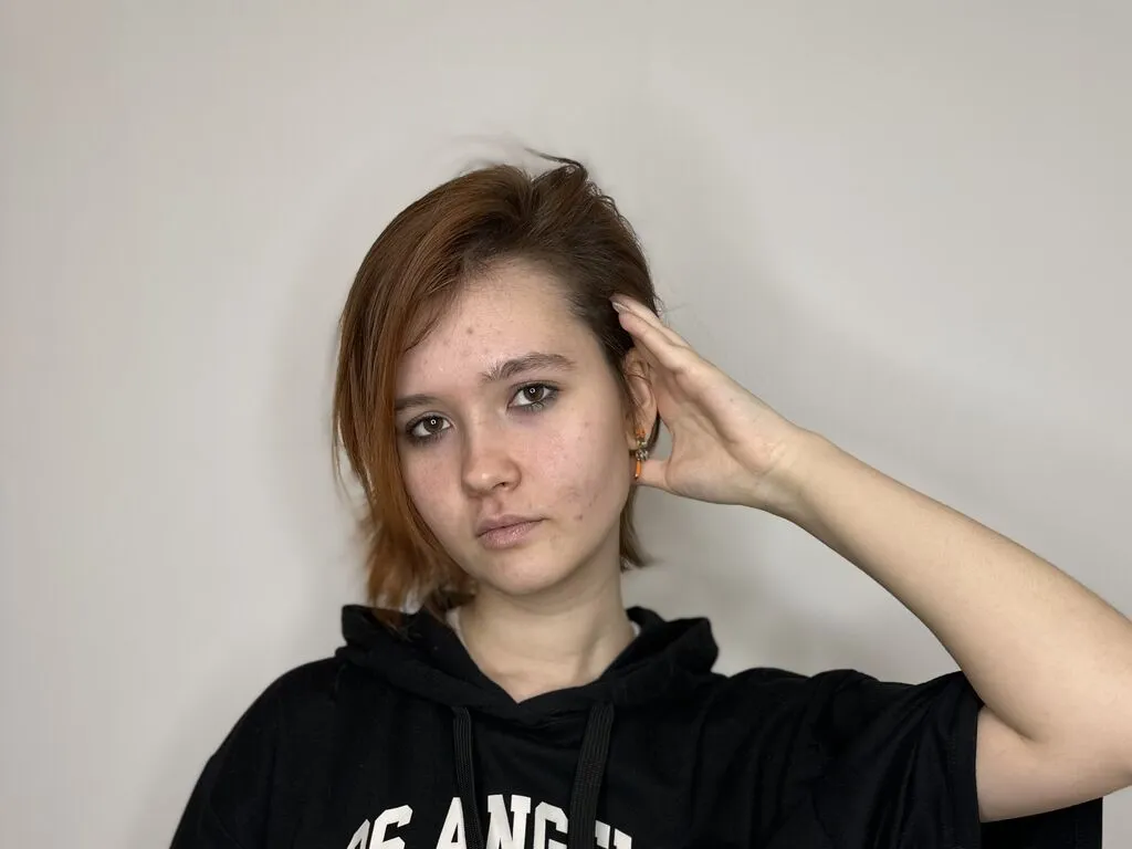 ValeneDittemore — I live in a world of colors and rhymes. I might suddenly start humming a made-up song in a coffee queue or write a poem on a receipt. I paint anything that touches my soul and believe that customizing stuff is the best therapy. If you see a girl...