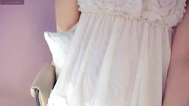 __18Angel__ on StripChat 