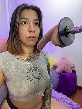 _antonella_dreamss — Clamp boobs