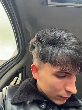 _Tomy08calderon — Show ass in place public