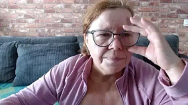 Adelewildx on StripChat