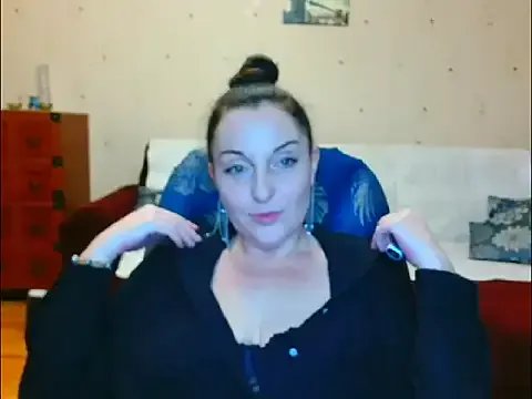 Alice3694 — Freechat on StripChat