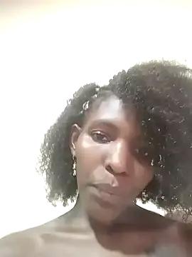 AlmaSean on StripChat 