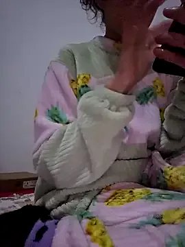 altinya on StripChat