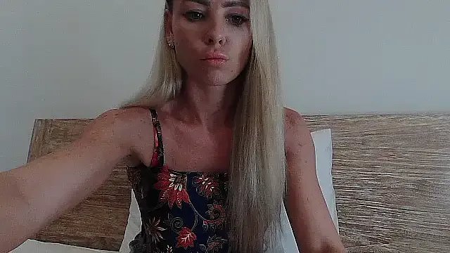 amelialorenz on StripChat