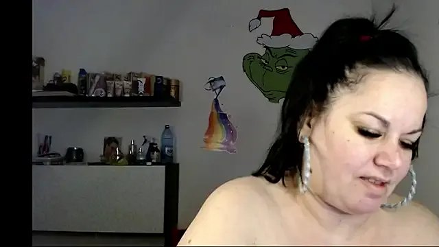 andreea2011 on StripChat