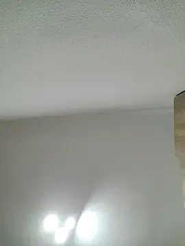 Angelmoon04 on StripChat