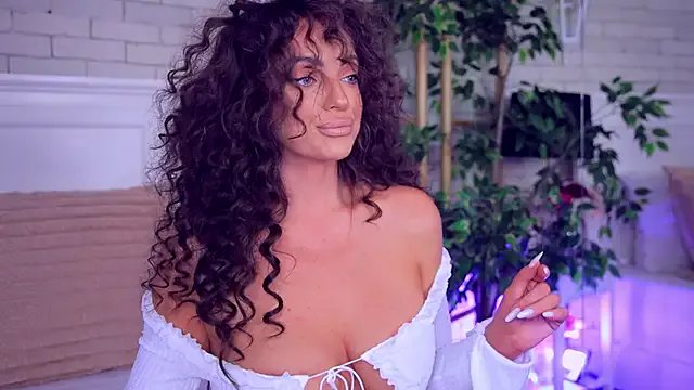 annabellahot on StripChat