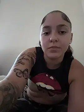 babykalirose on StripChat