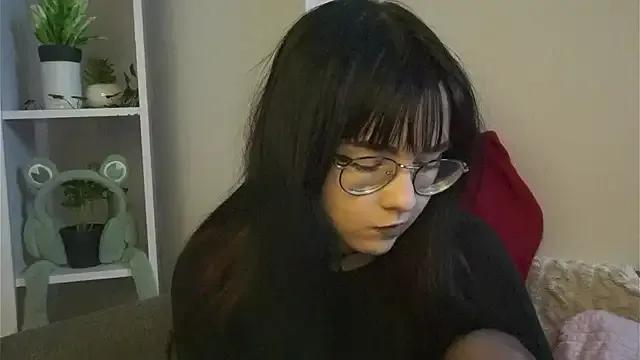 BereniceBattersby on StripChat 