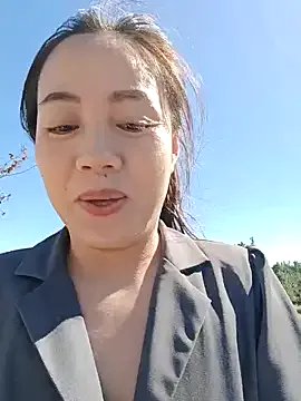 bingxin- on StripChat