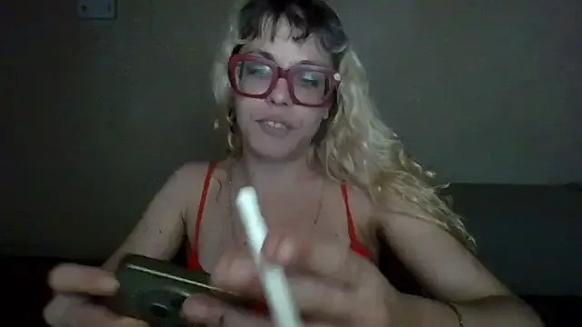 BlondieTami — Play hard pussy