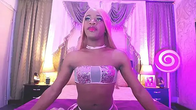 bloom_bbc on StripChat