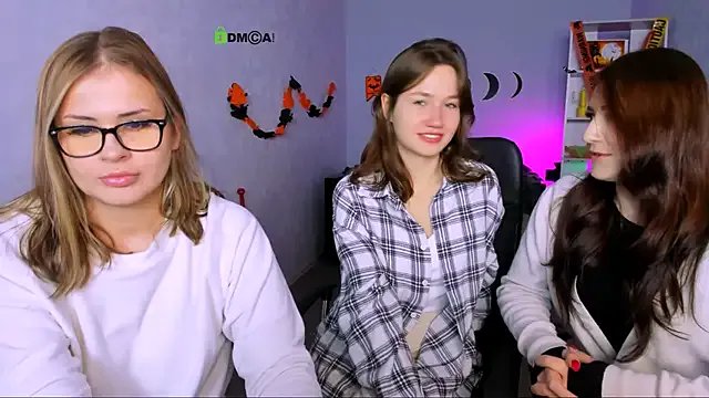 catherine_kitty on StripChat