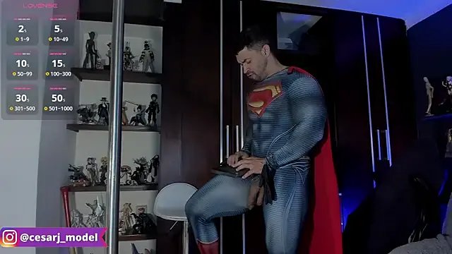 cesar_jonnes on StripChat