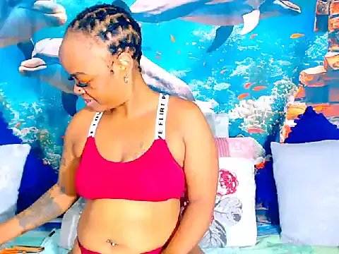 Cherrybootyjoy on StripChat