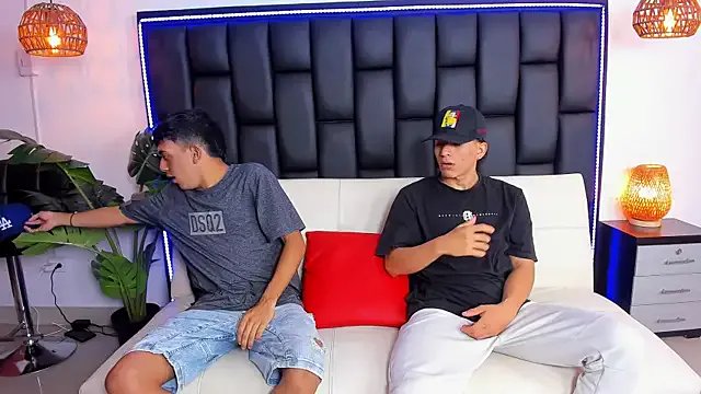 Crazy_nigth01 on StripChat