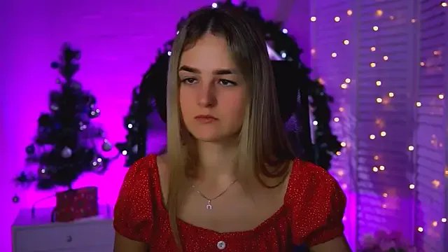 DeboraLarson on StripChat