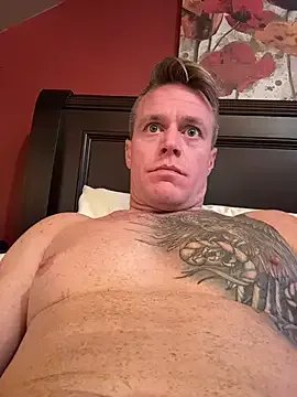 DILFiGuess1 on StripChat