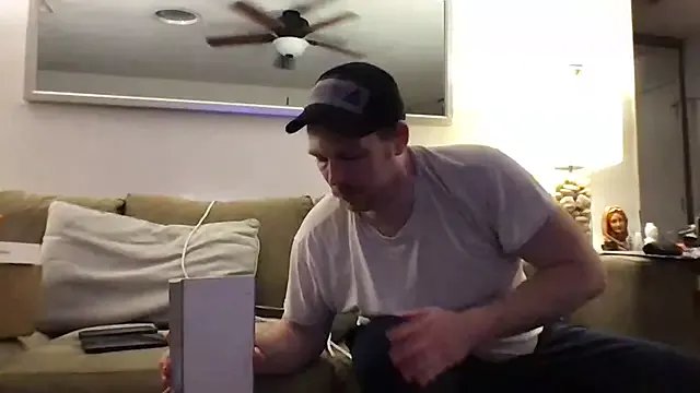 God_Of_ThundeRR on StripChat