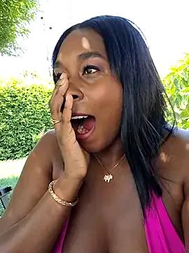 HanaThompson on StripChat 