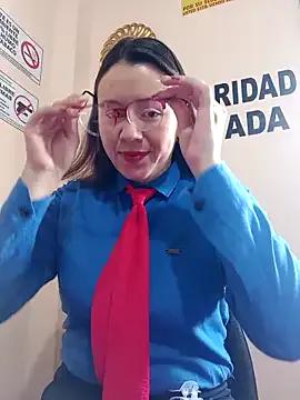 Hannah-colx — anal plug and leave red ass 