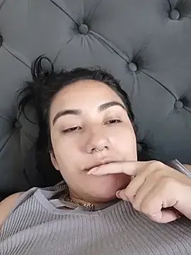 Hellen_Alex on StripChat