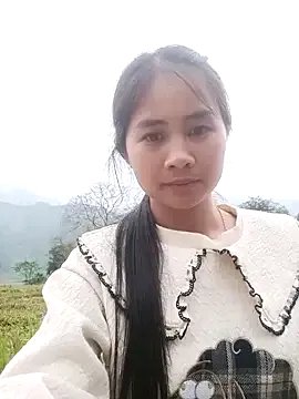 Him_MountainGirl on StripChat