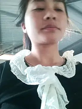 Him_MountainGirl on StripChat