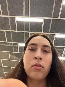 Holly_Play — omg! Bzzz can be heard in sweet pussy