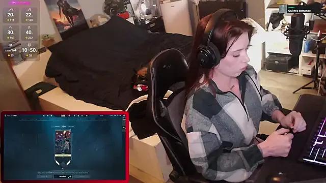 Horny_Makima — Naked 