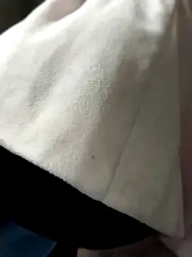 iam-eli on StripChat