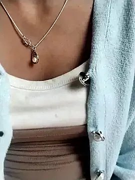 iam-eli on StripChat