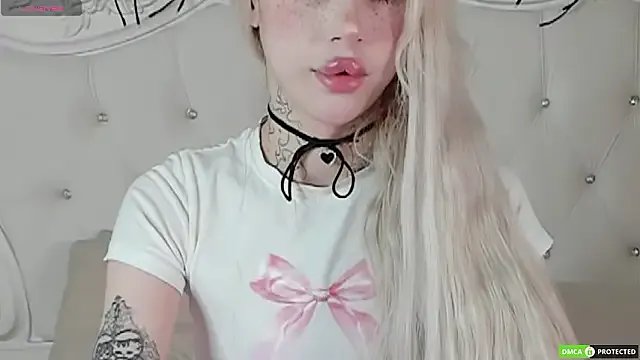 Joy_Barker on StripChat