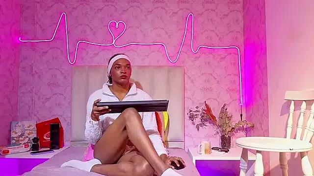 Kardy_Castle7 — Sexy dance and tour body 