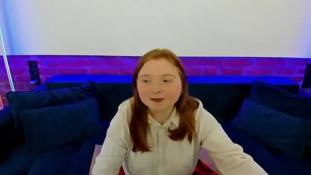 KattyRose8 on StripChat