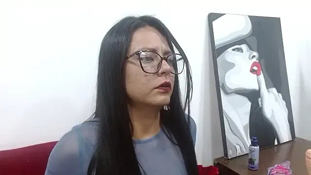 KiaraBlack_01 — oil + ass