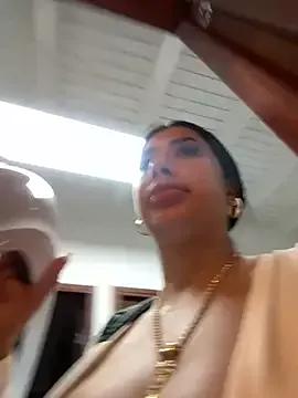 kiim_taaylor on StripChat 