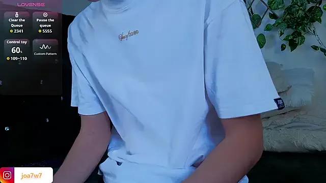 Levii_Ackermann — full nude