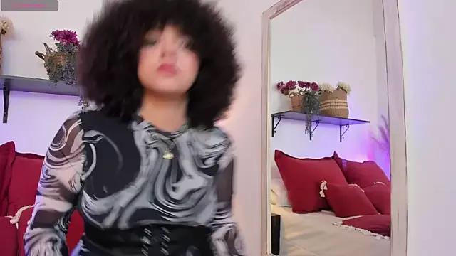 LilBoonew on StripChat 