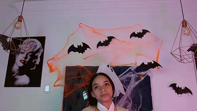 Lilith_Nocturne on StripChat 