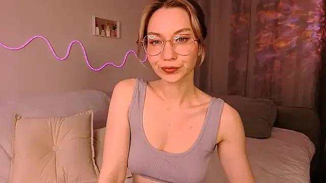 Lilo_Sims on StripChat 